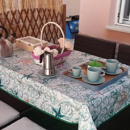 Apartment La Maison Rose - A Pochi Passi Dal Mare Cattolica