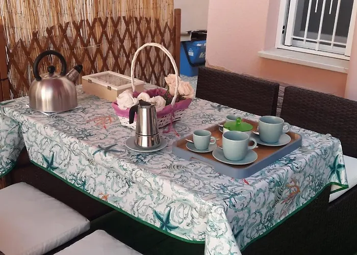 Apartman La Maison Rose - A Pochi Passi Dal Mare Cattolica